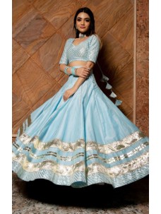 Designer Indian Lehenga With Traditional Work