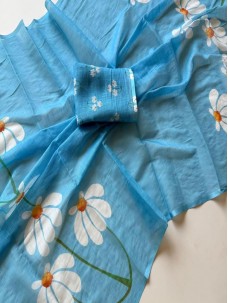 Beautiful Flower Print Blue Saree